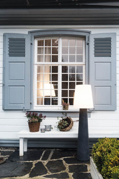 Stehleuchte No.1, 160cm, Farbe weiß mit WW LED