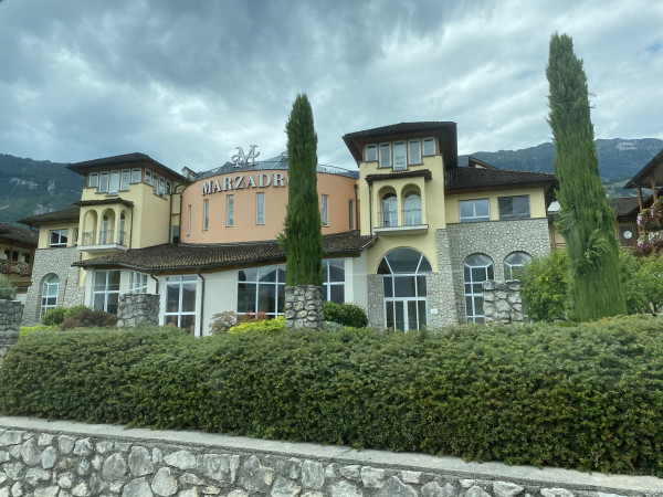 GIN LUZ 0,7 L 45% Vol.