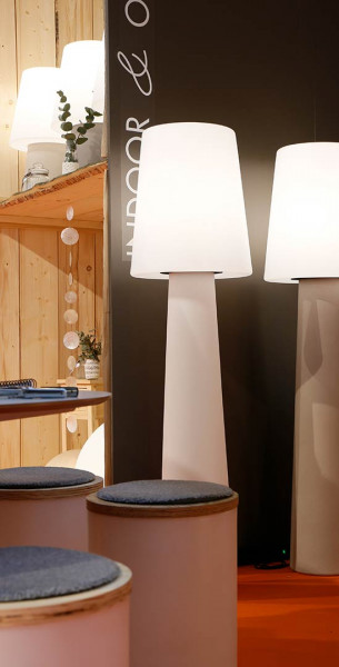 Stehleuchte No.1, 160cm, Farbe weiß mit WW LED