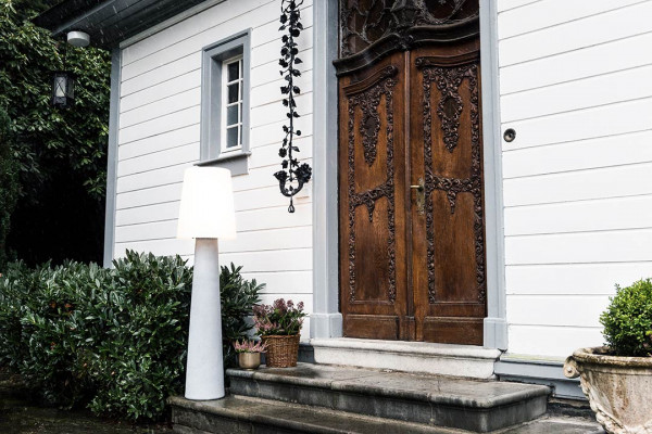 Stehleuchte No.1, 160cm, Farbe weiß mit WW LED